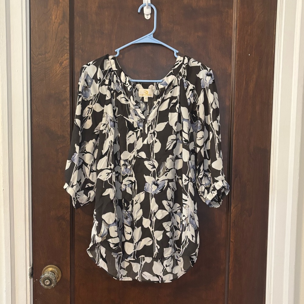 Collective Concepts Floral Blouse